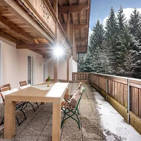 Laura Hotel apartamentowy Mayrhofen